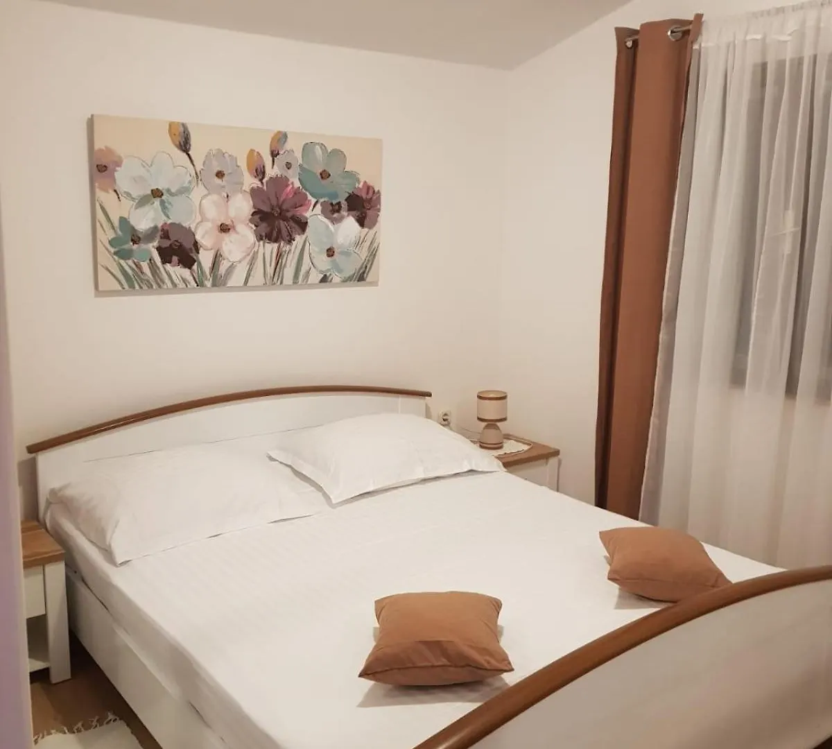 Holiday Home Nada Sali Hırvatistan